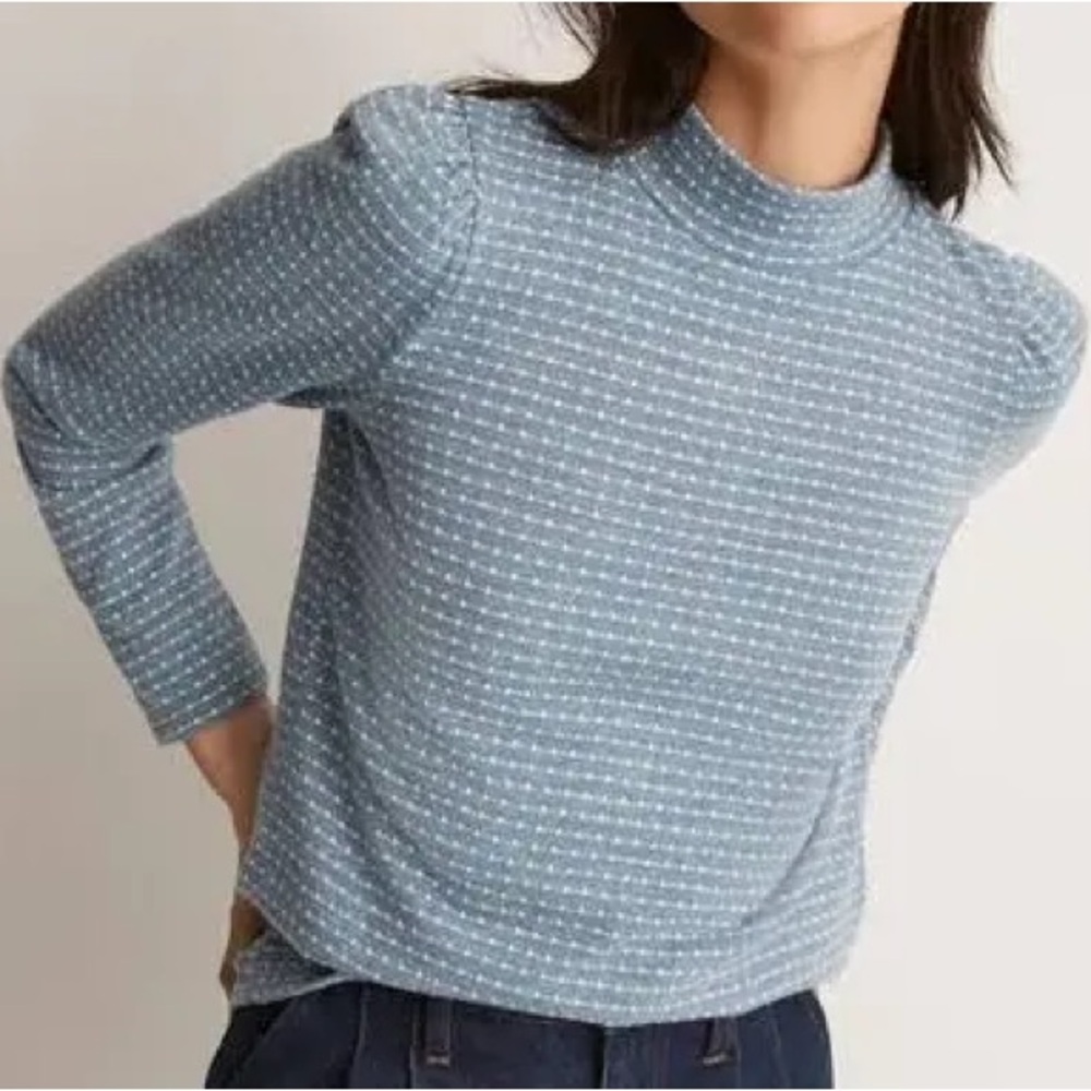Jacquard Puff-Sleeve Mockneck Top